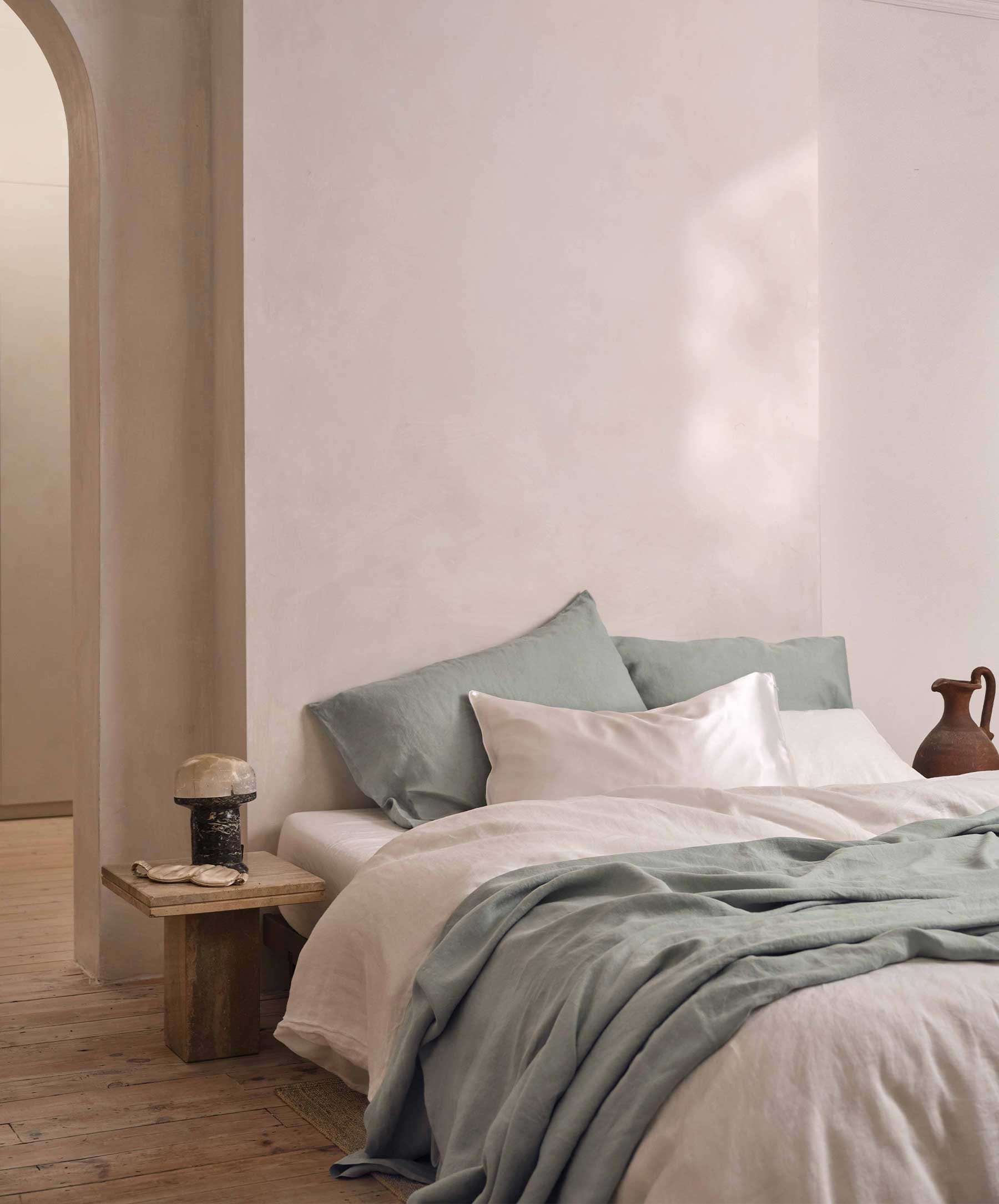 Linen Duvet Cover Set - White - Image 3