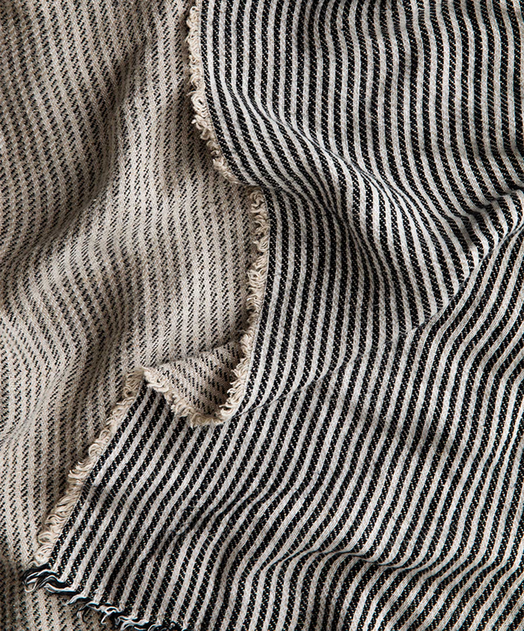 Mira Linen Throw - Ellis Stripe - Image 4