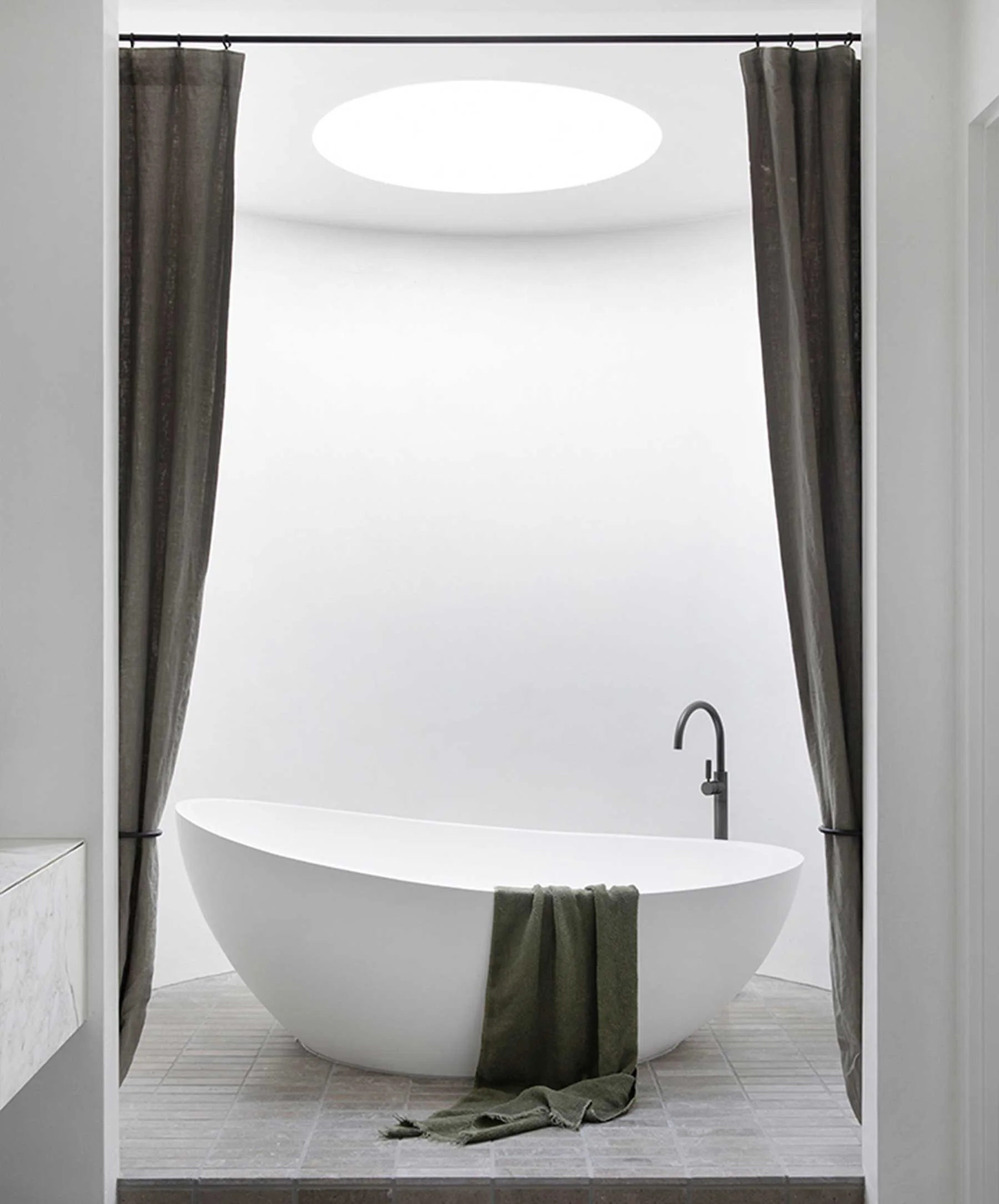 Pure Linen Bath Towel - Forest - Image 4